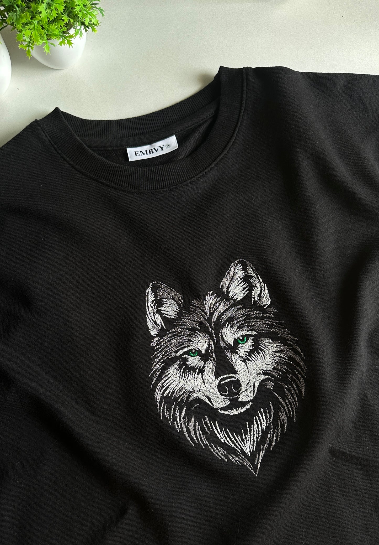 Mystic wolf tee
