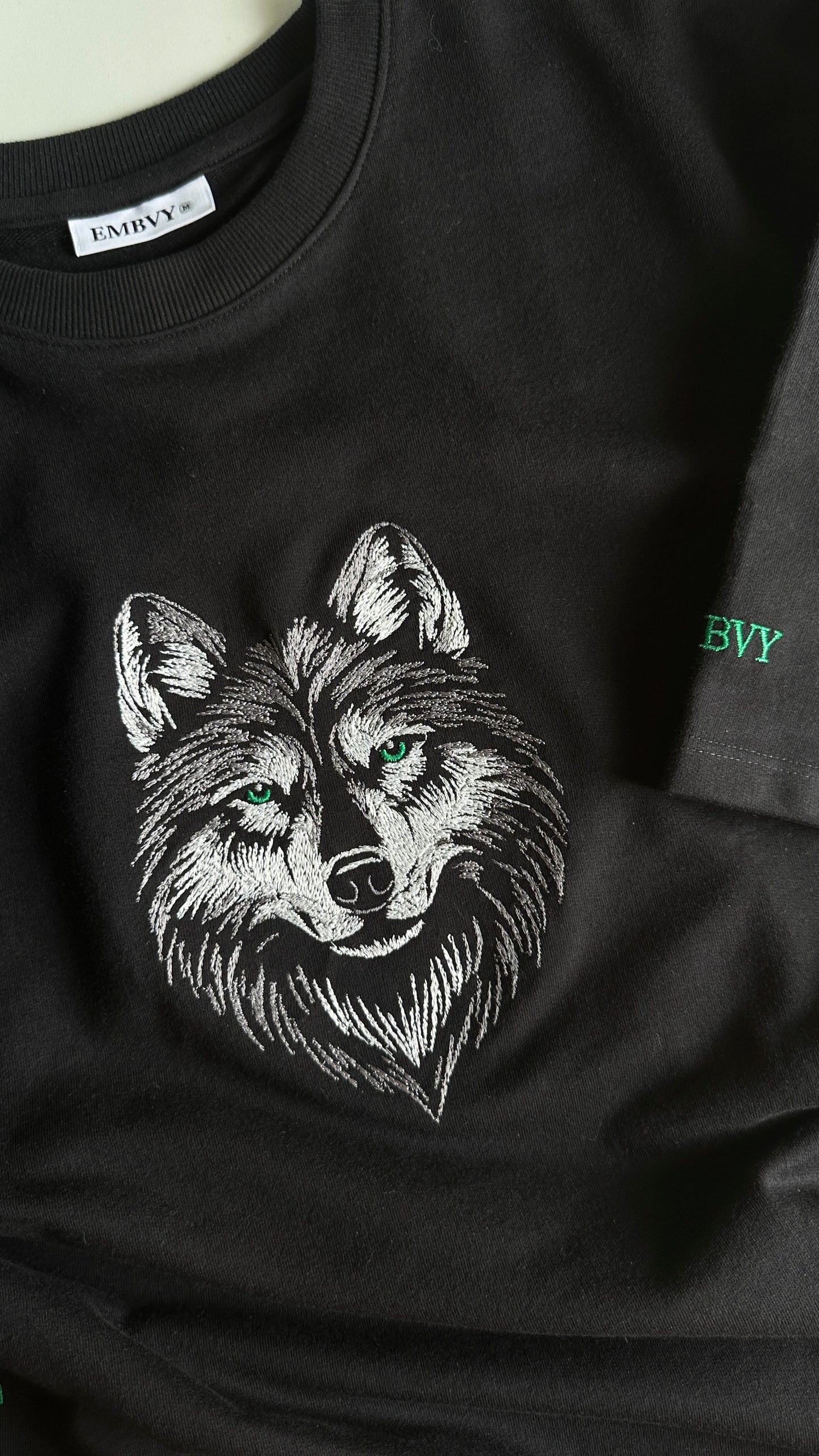 Mystic wolf tee